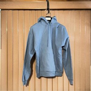 Sky Blue Hanes Hoodie with Drawstrings in Men’s Size Extra Small 100% Cotton